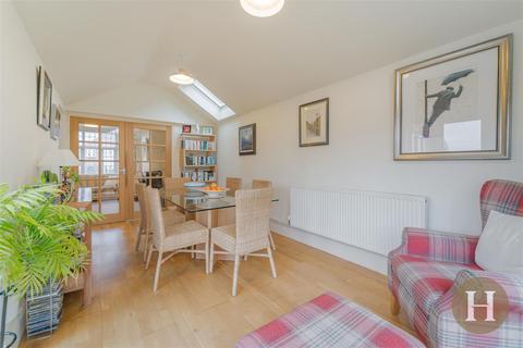 98 Fellows Lane, Birmingham, B17 9TX