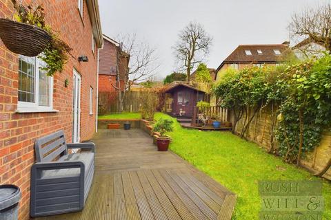 4 bedroom detached house for sale, Delaware Drive, St. Leonards-On-Sea