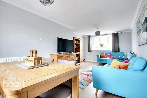 53 Fallowfield, Stevenage, SG2 9PL