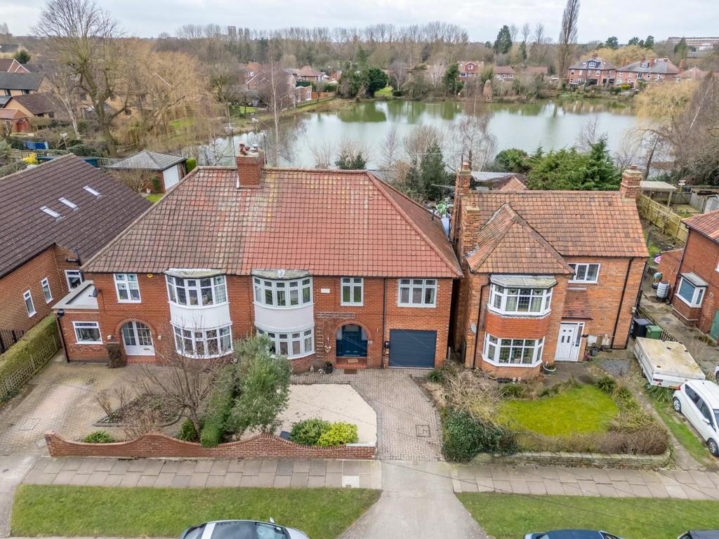 Westlands grove 45 new ariel-2.jpg