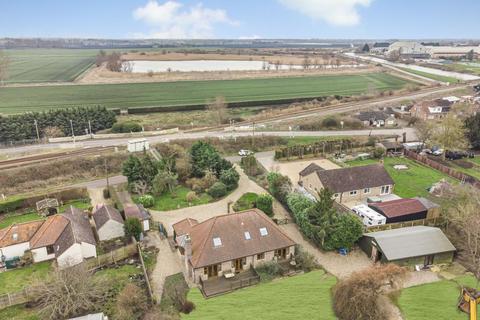 5 bedroom detached bungalow for sale, Low Road, Queen Adelaide CB7