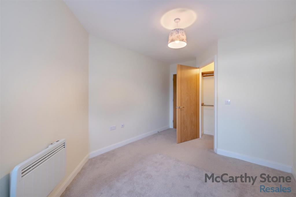 8634778-interior12.jpg