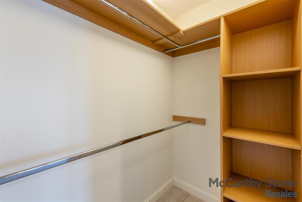 8634778-interior13.jpg