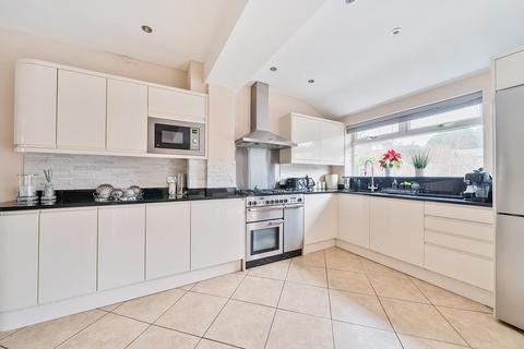 15 Branscombe Road, Bristol, BS9 1SW