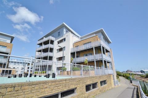 2 bedroom flat for sale, Hamworthy