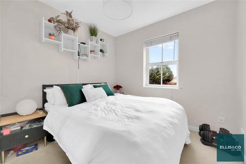 2 bedroom apartment for sale, Garsdale Close, London, N11