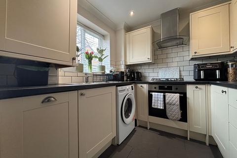 105 Greenacres, Barry, CF63 2PN