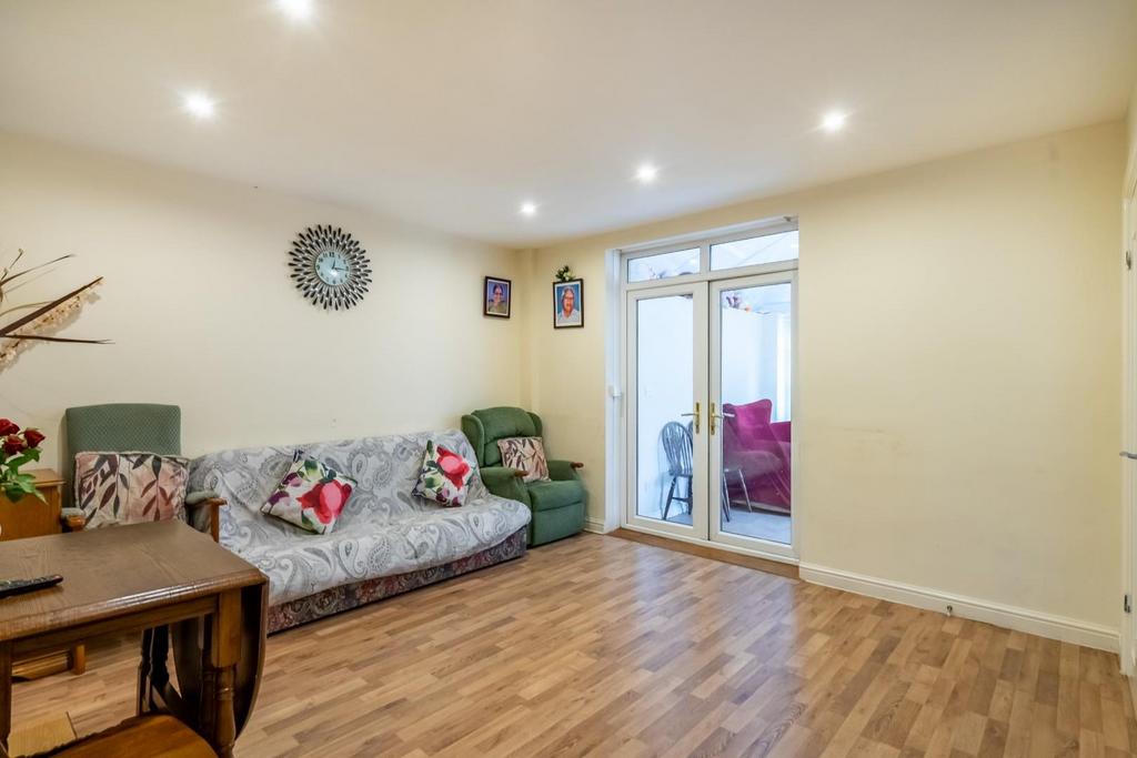 48 St Philips Grove-6.jpg