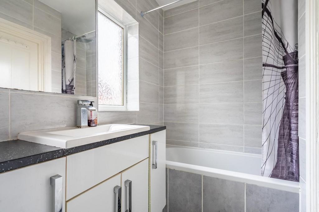 48 St Philips Grove-5.jpg