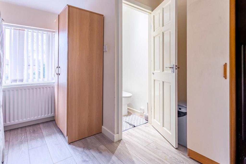 48 St Philips Grove-16.jpg