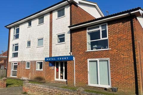 1 bedroom flat to rent, Pier Avenue, Whitstable, CT5