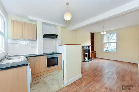 2 bedroom terraced house for sale, Harbinger Road, London, E14