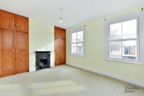 2 bedroom terraced house for sale, Harbinger Road, London, E14