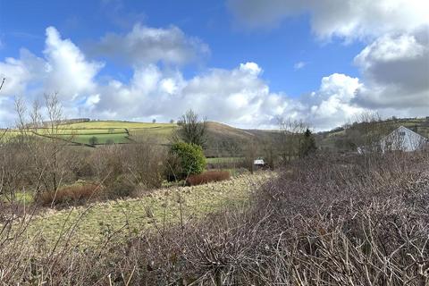 Plot for sale, Graigina, Llanybydder