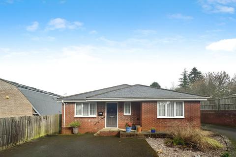 2 bedroom bungalow for sale, Springvale Road, Winchester, Hampshire