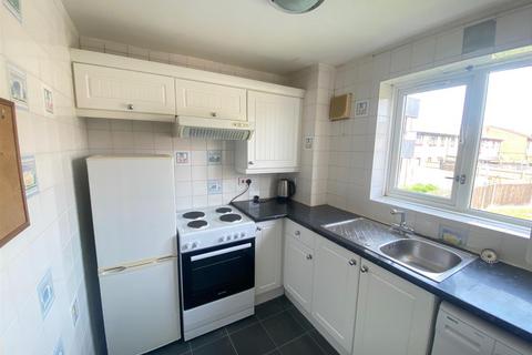 1 bedroom flat to rent, Linwood Crescent, Enfield EN1