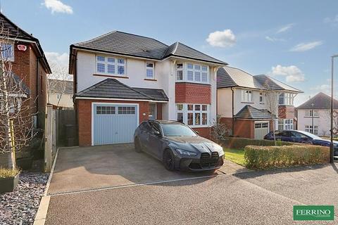 4 bedroom detached house for sale, Wintour Drive, Lydney. GL15 5FA