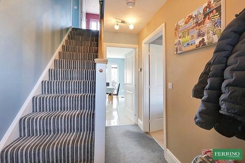 4 bedroom detached house for sale, Wintour Drive, Lydney. GL15 5FA
