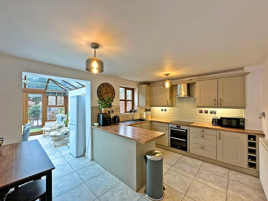 Kitchen Diner