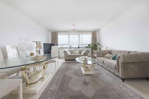 2 bedroom flat for sale, High Mount, Hendon NW4