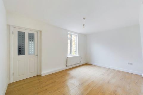 2 bedroom terraced house for sale, High Street, Gloucester, Gloucestershire, GL1