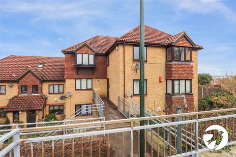 2 bedroom flat for sale, Hattersfield Close, Belvedere, DA17