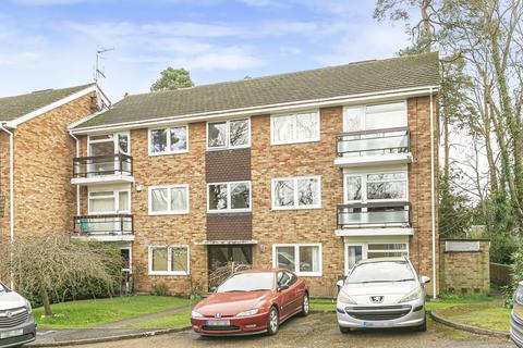 Hillbrook Gardens, Surrey KT13