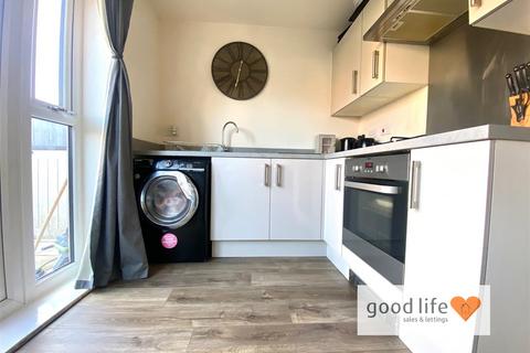 2 Ambrunes Close, Ryhope, Sunderland, SR2 0FL