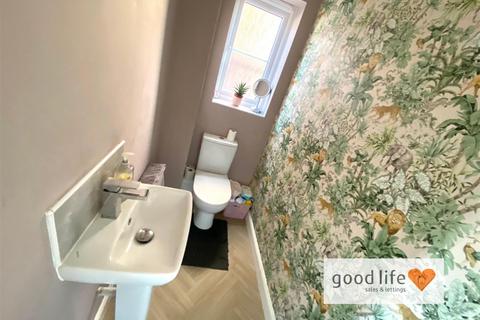 2 Ambrunes Close, Ryhope, Sunderland, SR2 0FL