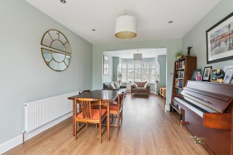 3 bedroom detached house for sale, Oakmeade, Hatch End, Pinner HA5