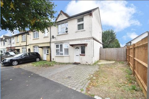 3 bedroom end of terrace house for sale, Brooms Road, Luton, LU2 0JP