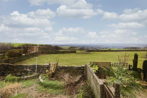 3 bedroom cottage for sale, New Hey Road, Huddersfield HD3