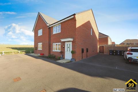 3 bedroom semi-detached house for sale, Buzzard way, East Leake, Nottinghamshire, LE12