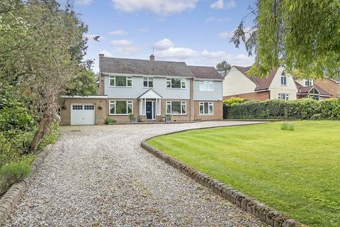4 bedroom detached house for sale, Goat Hall Lane, Galleywood Common, Chelmsford, Essex, CM2