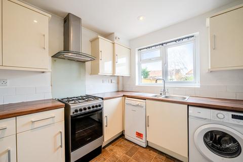 95 Washington Road, Worcester Park, KT4 8JQ