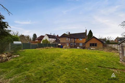 4 bedroom detached house for sale, Bramshall Road, Uttoxeter ST14