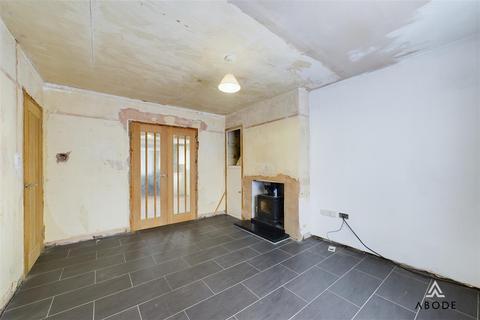32 Bramshall Road, Uttoxeter, ST14 7PG