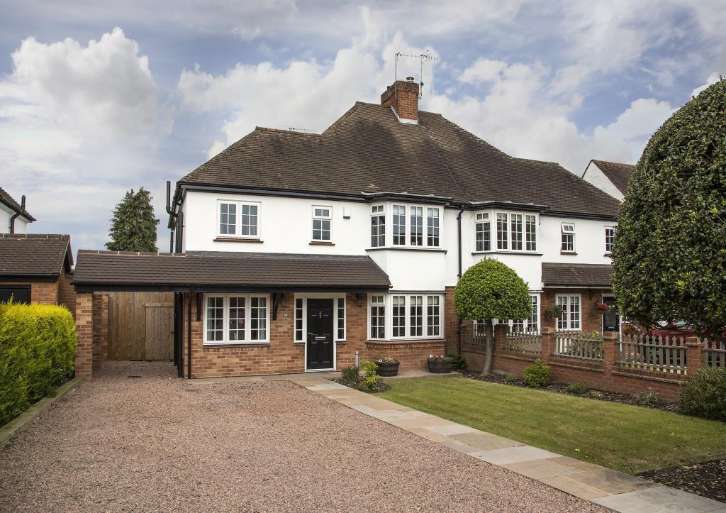 Lyttelton Road, Droitwich, Worcestershire, WR9 4 bed semidetached