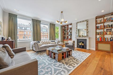 2 bedroom flat for sale, Cheyne Gardens, London, SW3