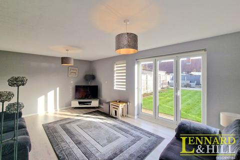 3 bedroom end of terrace house for sale, Thorley Road, Grays RM16