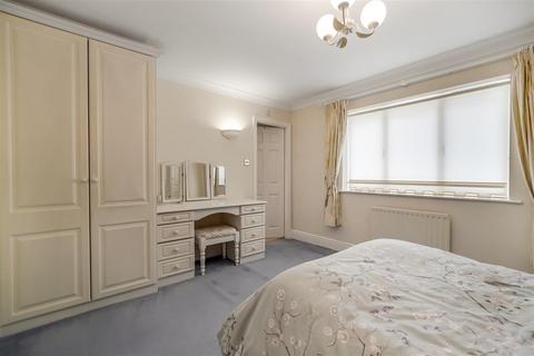 12 Craigmiller Park, Darlington, DL3 8UW