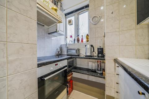 1 bedroom flat for sale, Hall Road, St John's Wood, London, NW8