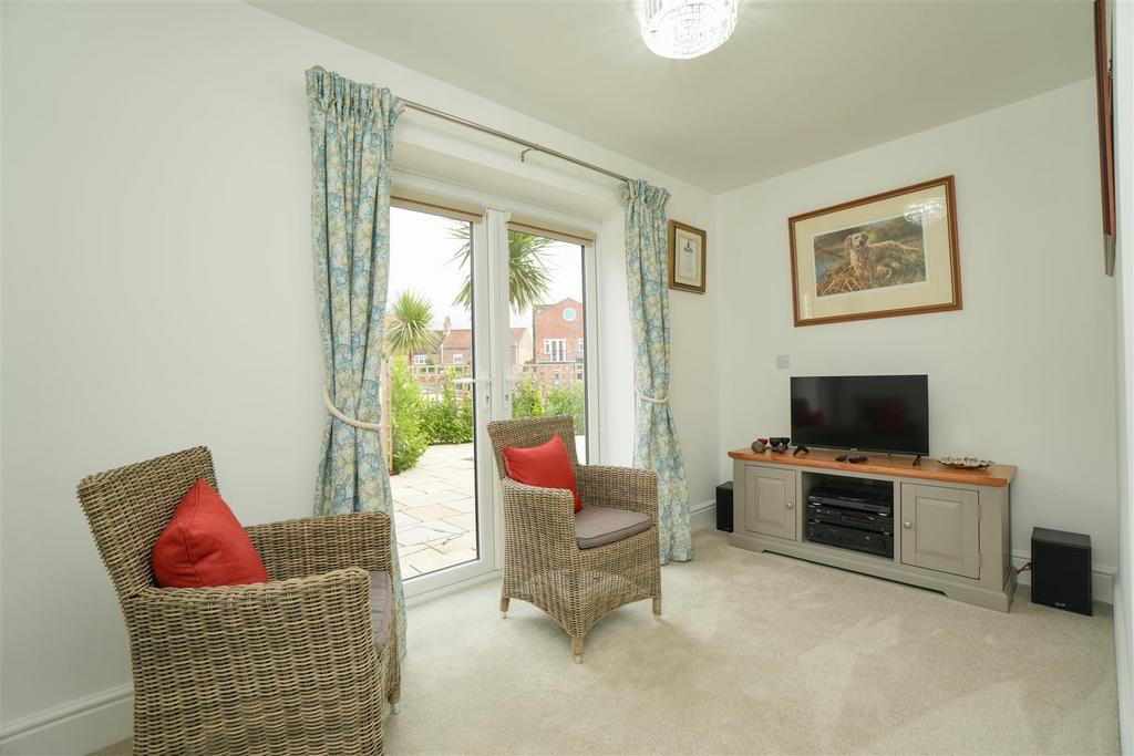 Dining Room / Snug