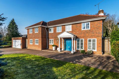 Burleigh Park, Cobham, Surrey, KT11