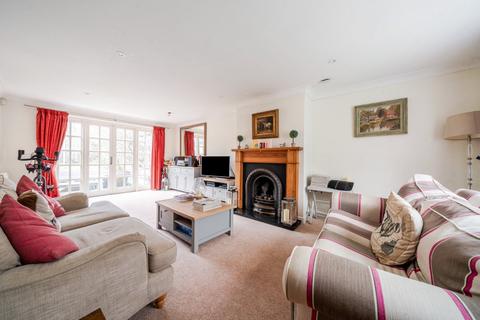 3 bedroom semi-detached house for sale, Church Street, Crondall, Farnham, Hampshire, GU10