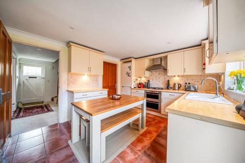 3 bedroom semi-detached house for sale, Church Street, Crondall, Farnham, Hampshire, GU10