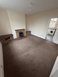 3 bedroom semi-detached house to rent, Hambridge TA10