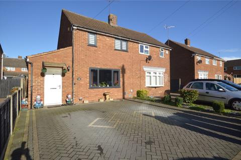 3 bedroom semi-detached house for sale, Oakwood Drive, Luton, Bedfordshire, LU3