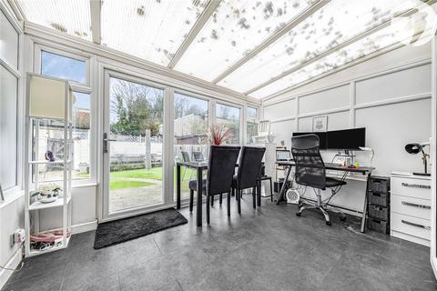 11 Riverview Road, Greenhithe, DA9 9NJ