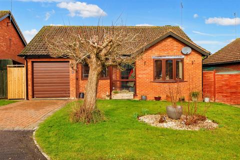 2 bedroom detached bungalow for sale, Bosley Close, Shipston-On-Stour CV36